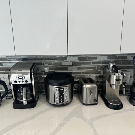 Iresidence In Toronto - Fantastic Vacation Home Eksteriør bilde